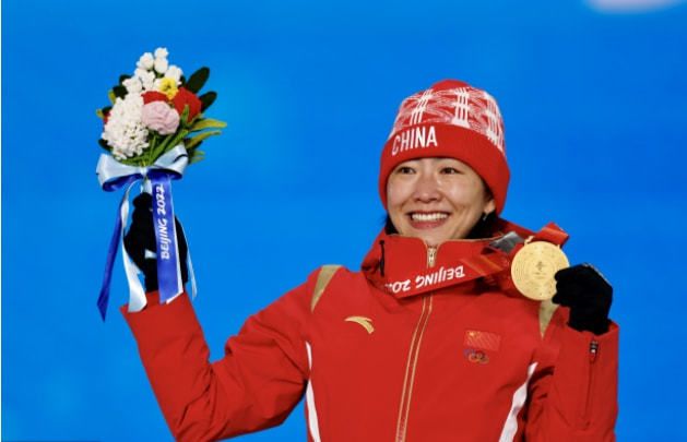 艾梅伯·希尔德站队 力挺布莱克·莱弗利 2024-12-24 日前，布莱克·莱弗利正式起诉电影《爱情，到此为止》导演兼男主贾斯汀·贝尔杜尼对自己性骚扰，并声称有人联手破坏她的形象和名誉。